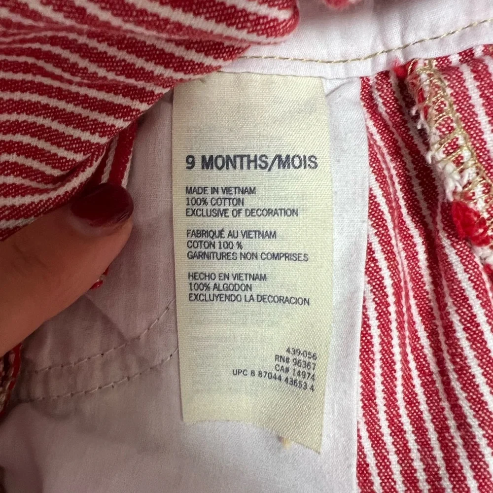 Oshkosh Size 9 Month Overall Dress Striped Red White‎ Pockets Snap Button Straps